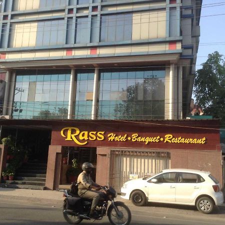 Rass Hotel Kānpur Exterior photo